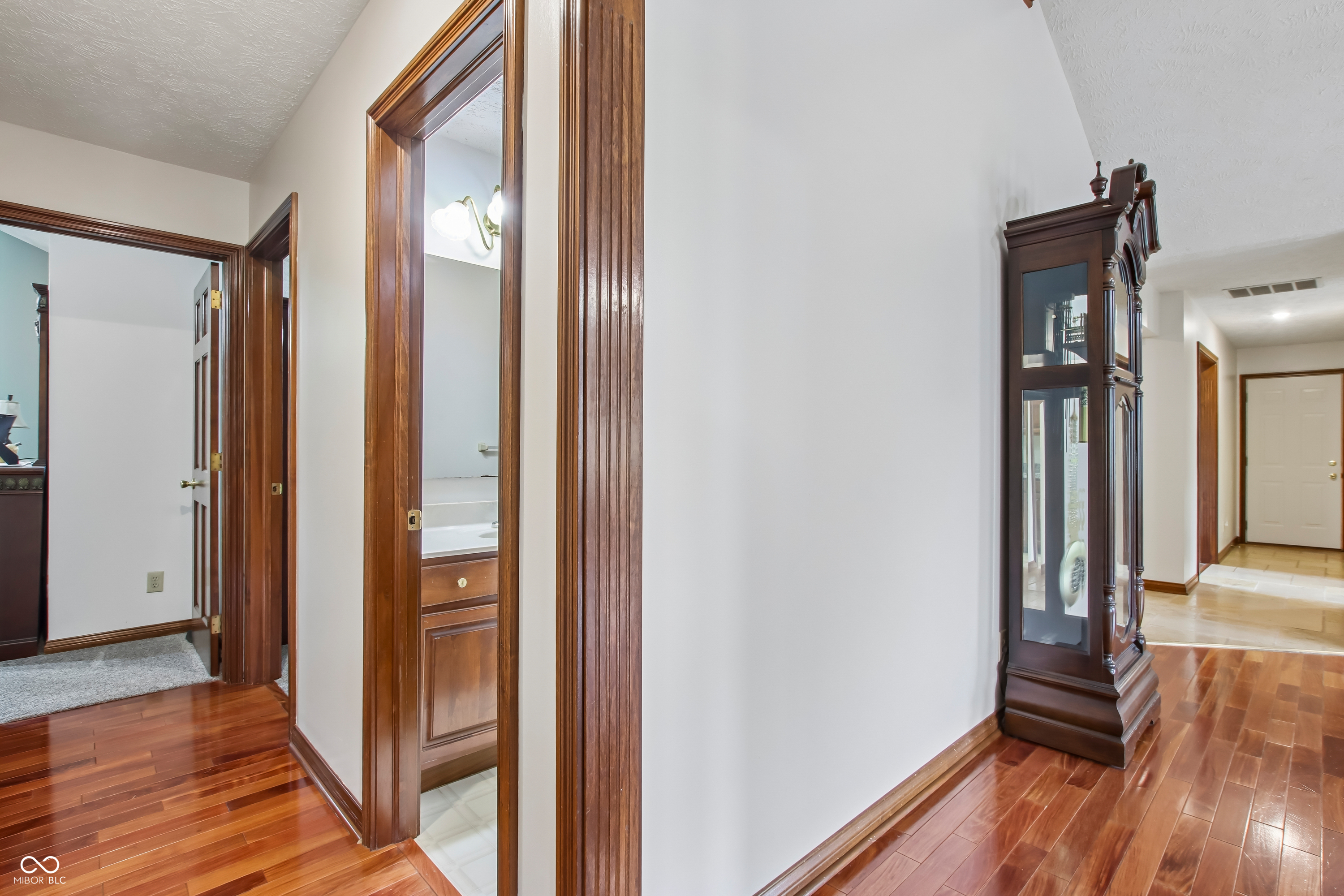 3746 Country Lane