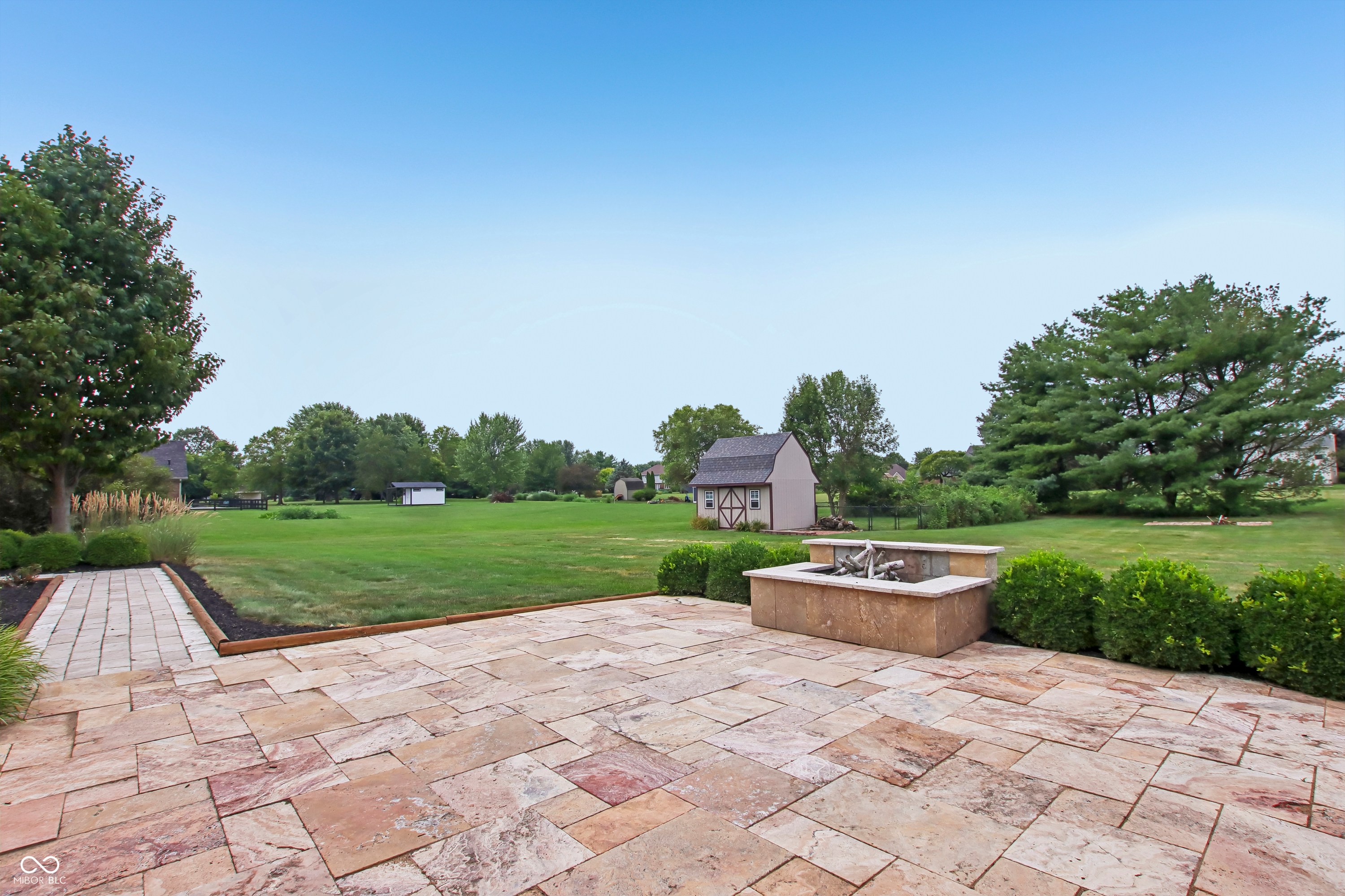 3746 Country Lane