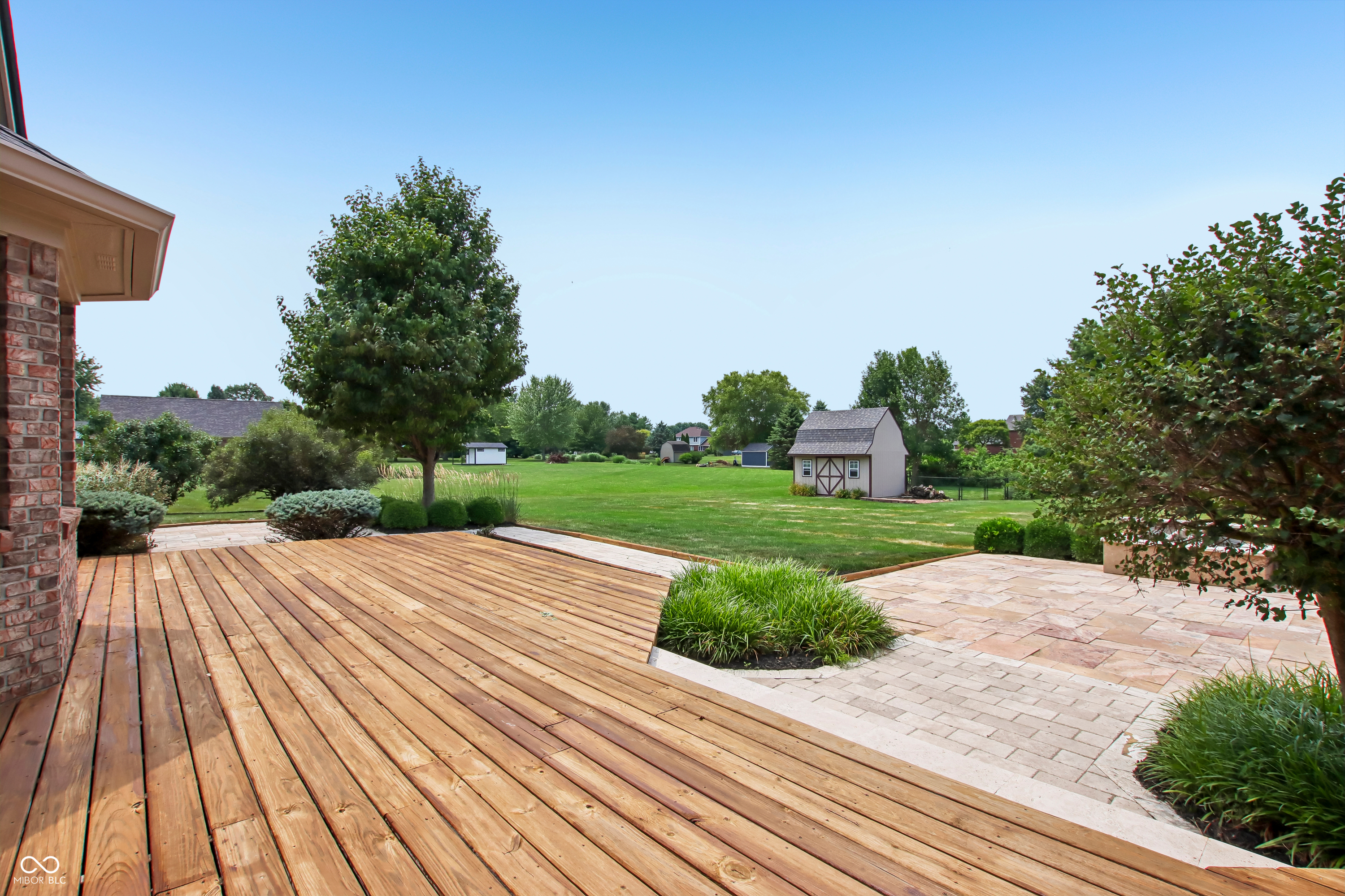3746 Country Lane