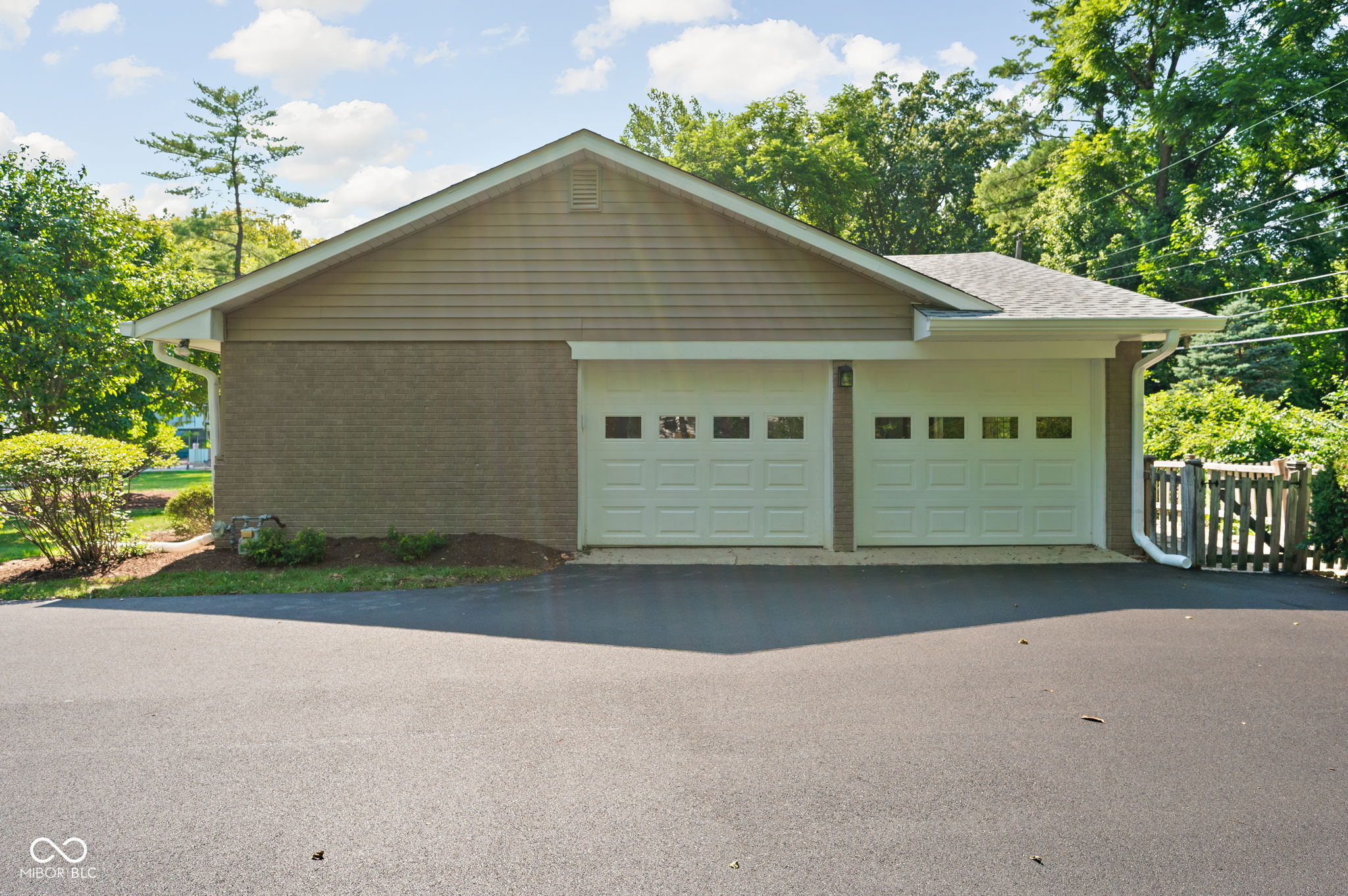 624 College Lane