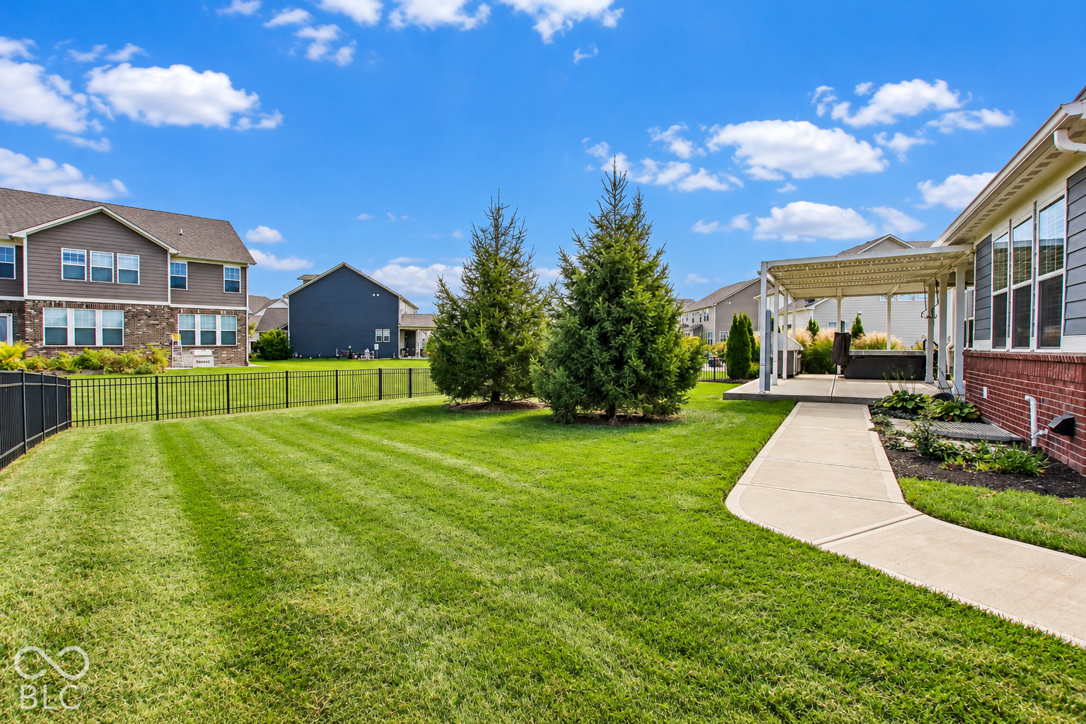 2475 Stonehaven Way