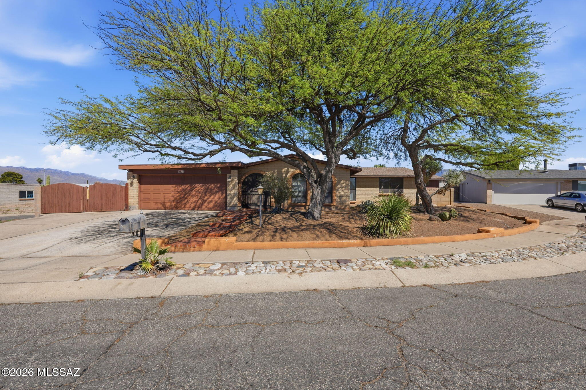 694 N Colette Circle