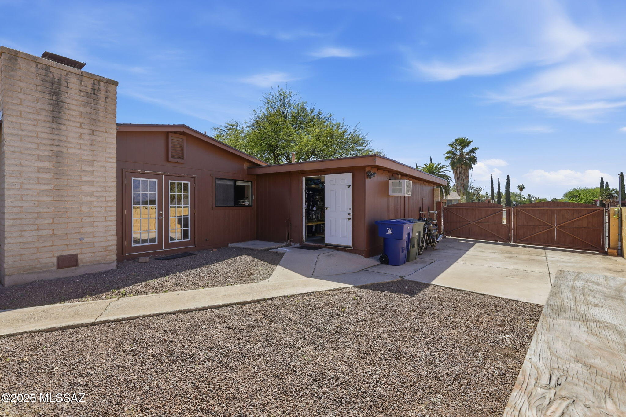 694 N Colette Circle