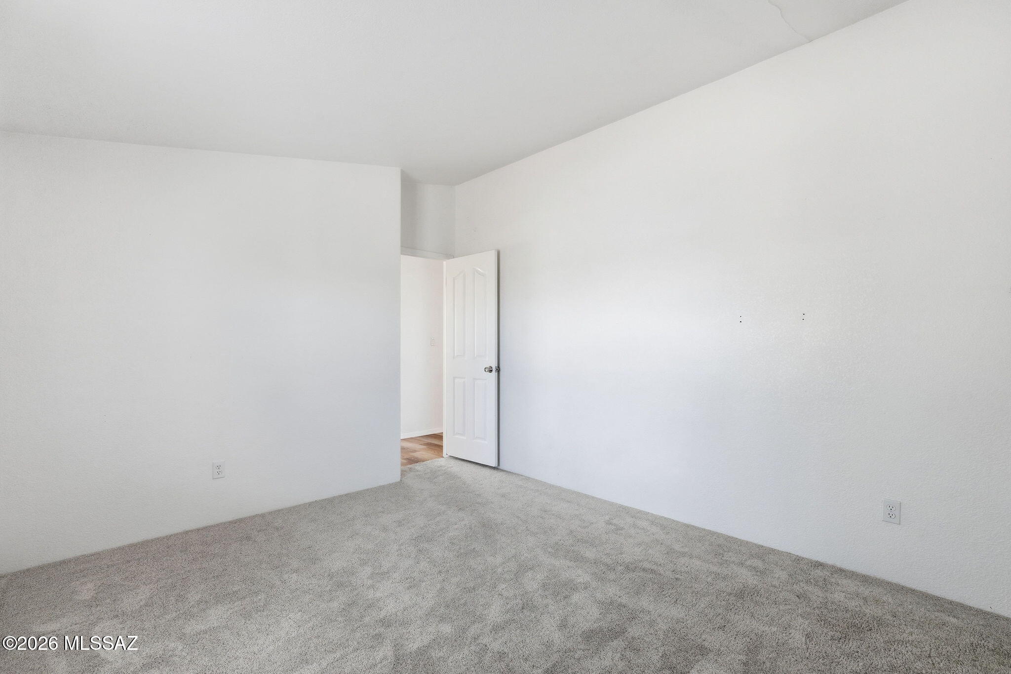 13655 E Crazy Horse Trail