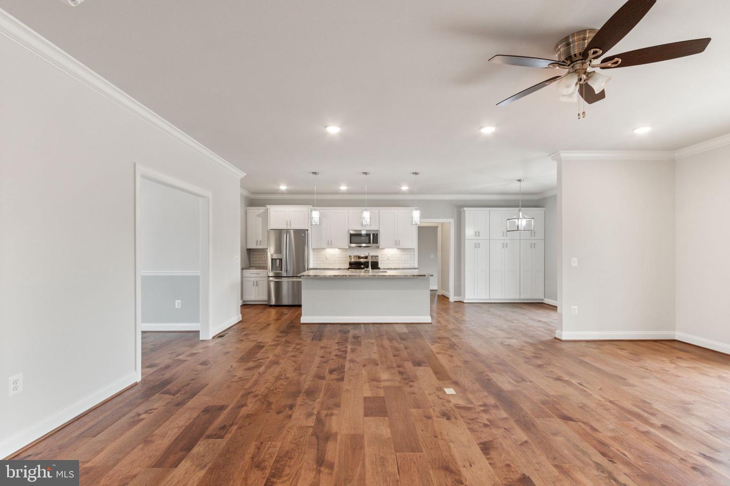 2012 Dozer Ln.