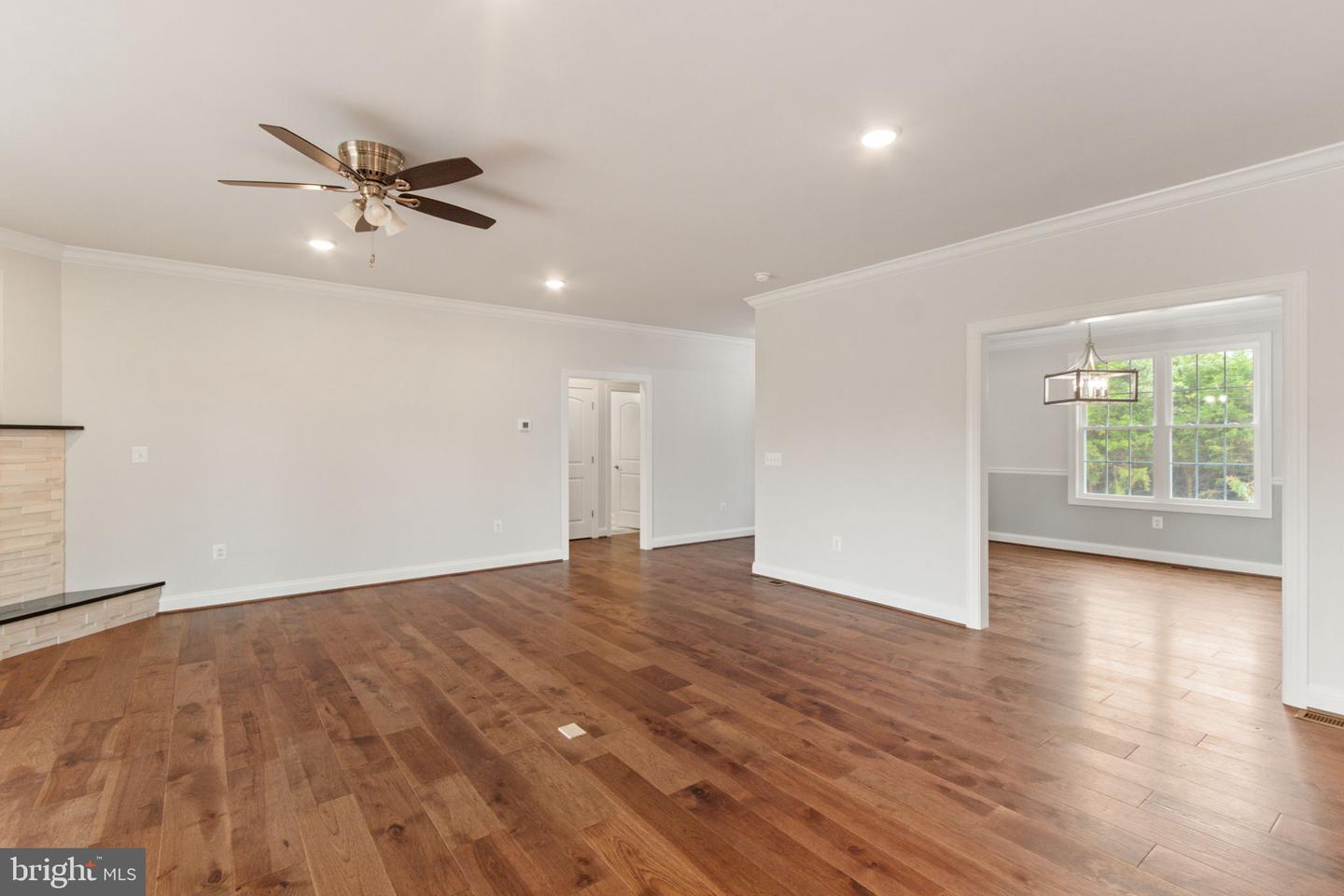 2012 Dozer Ln.