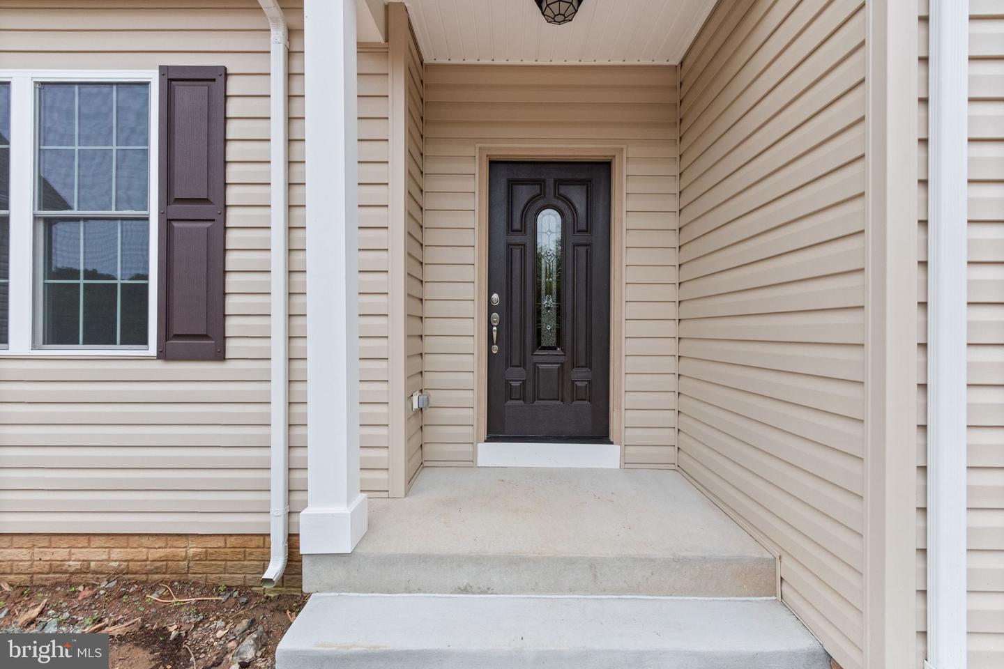 2012 Dozer Ln.