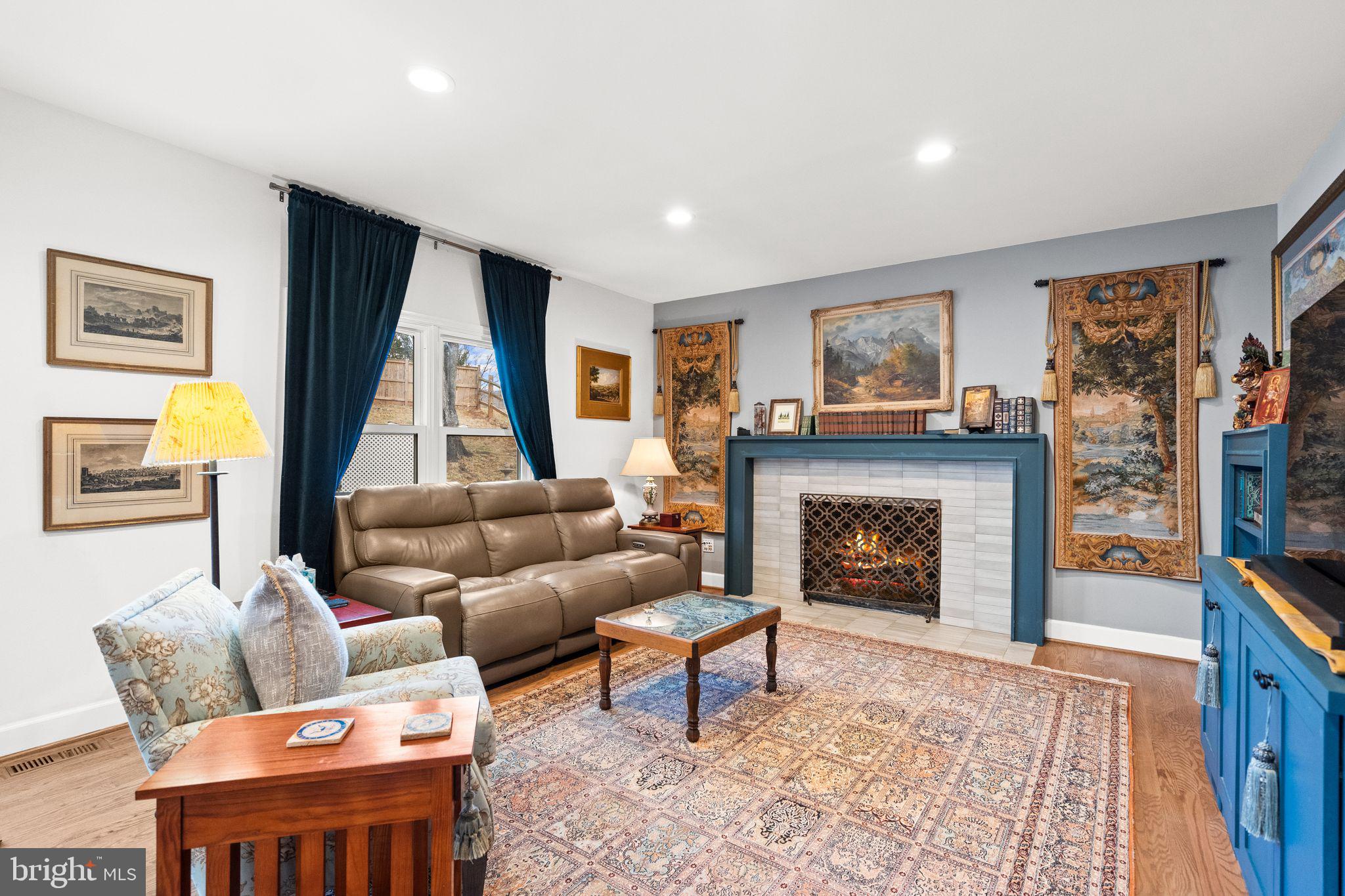 5755 HUNTON WOOD DRIVE