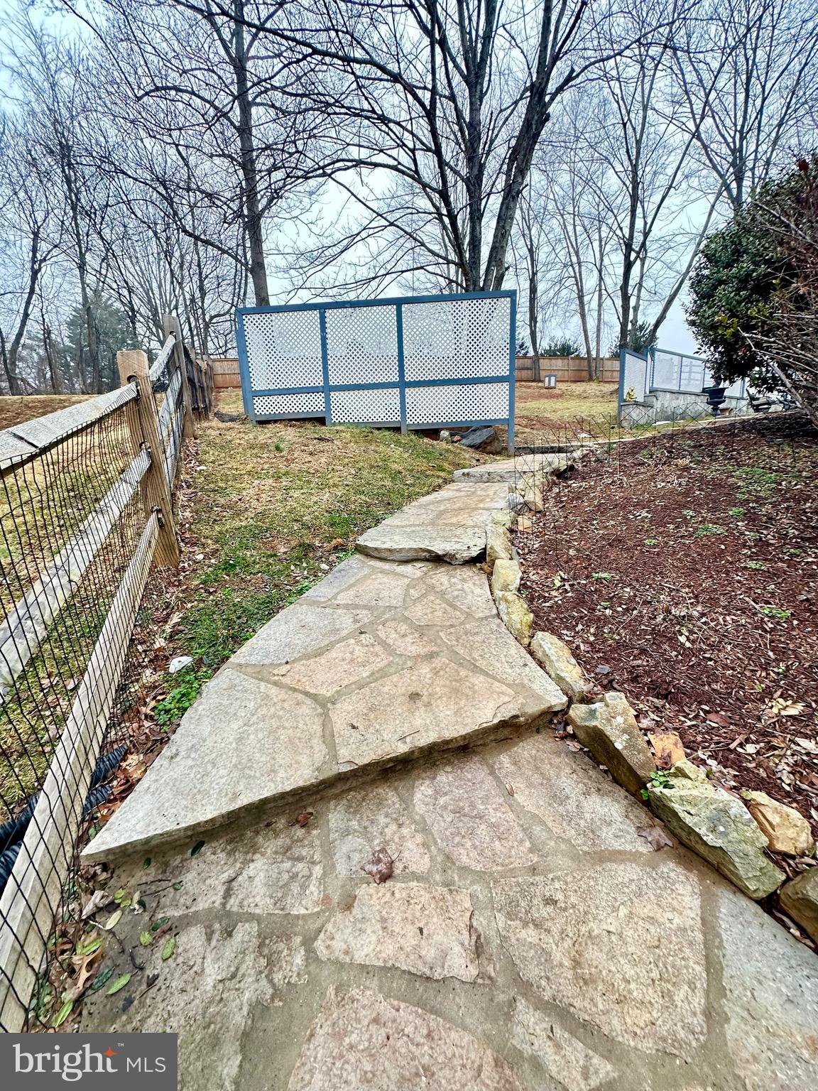 5755 HUNTON WOOD DRIVE