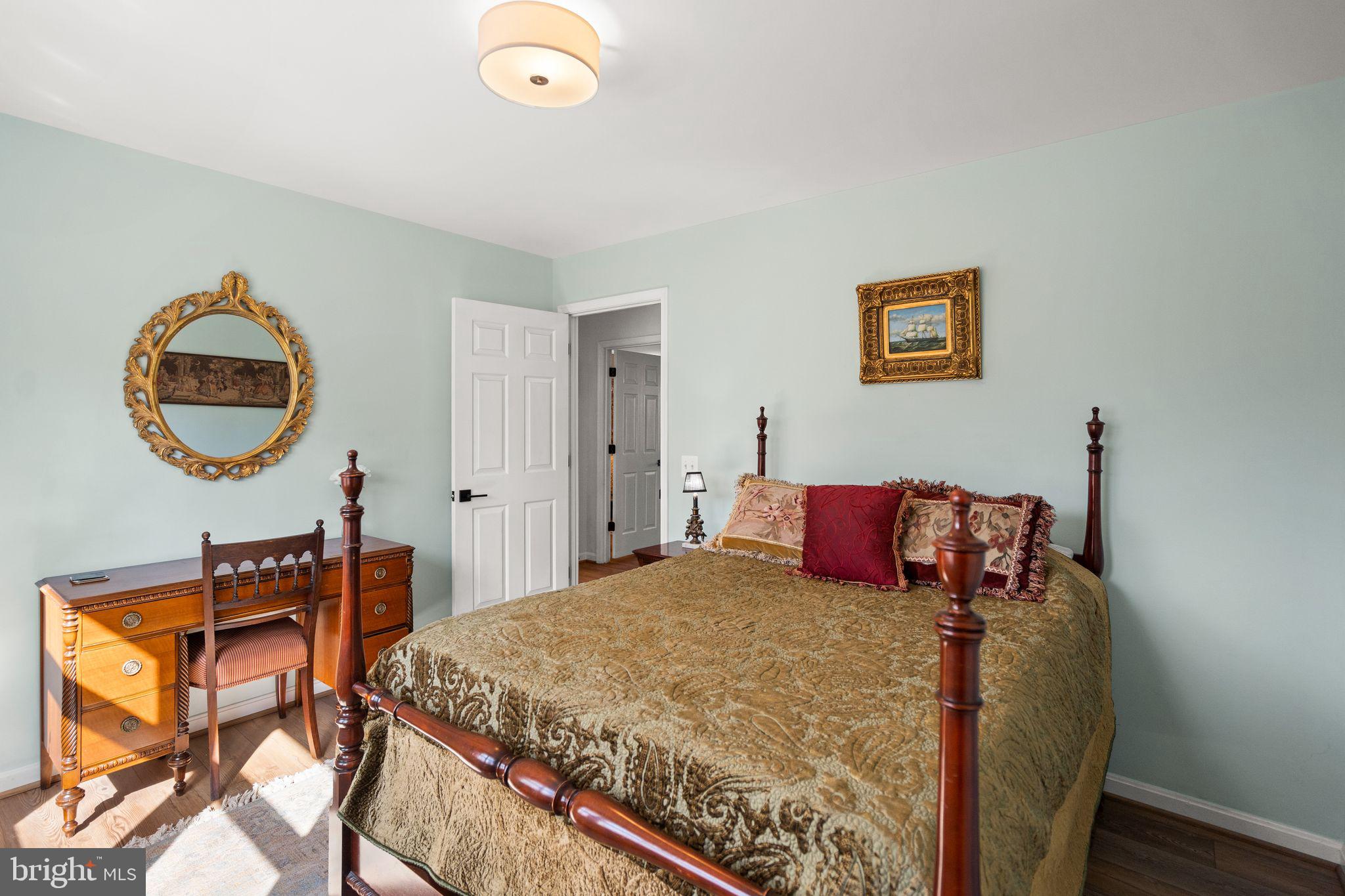 5755 HUNTON WOOD DRIVE