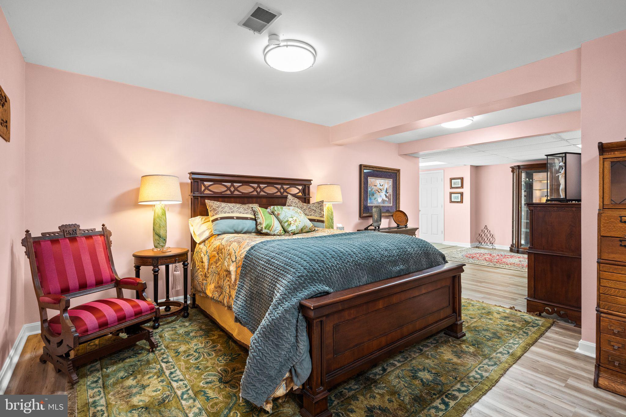 5755 HUNTON WOOD DRIVE