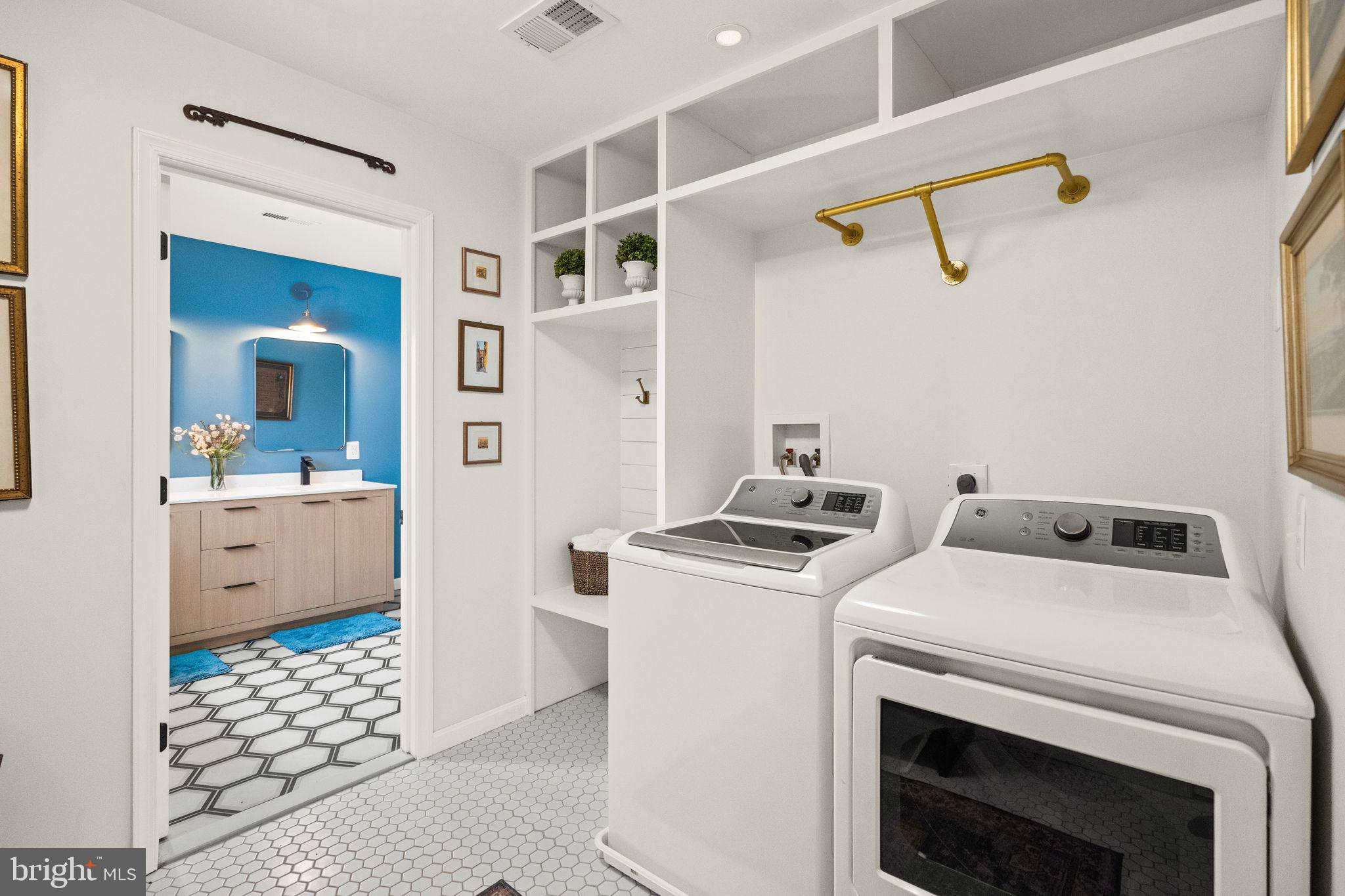 5755 HUNTON WOOD DRIVE