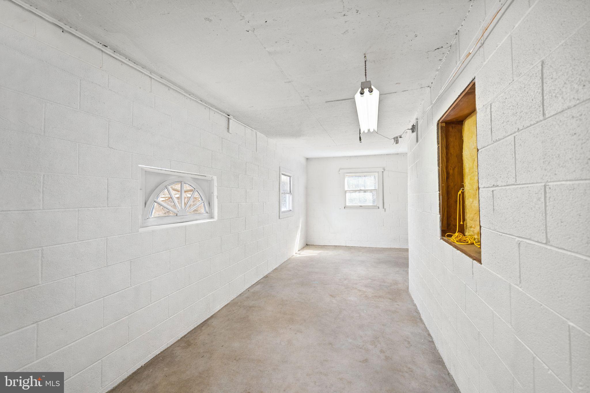 5755 HUNTON WOOD DRIVE