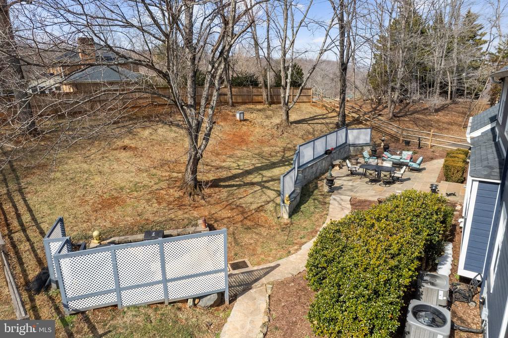 5755 HUNTON WOOD DRIVE