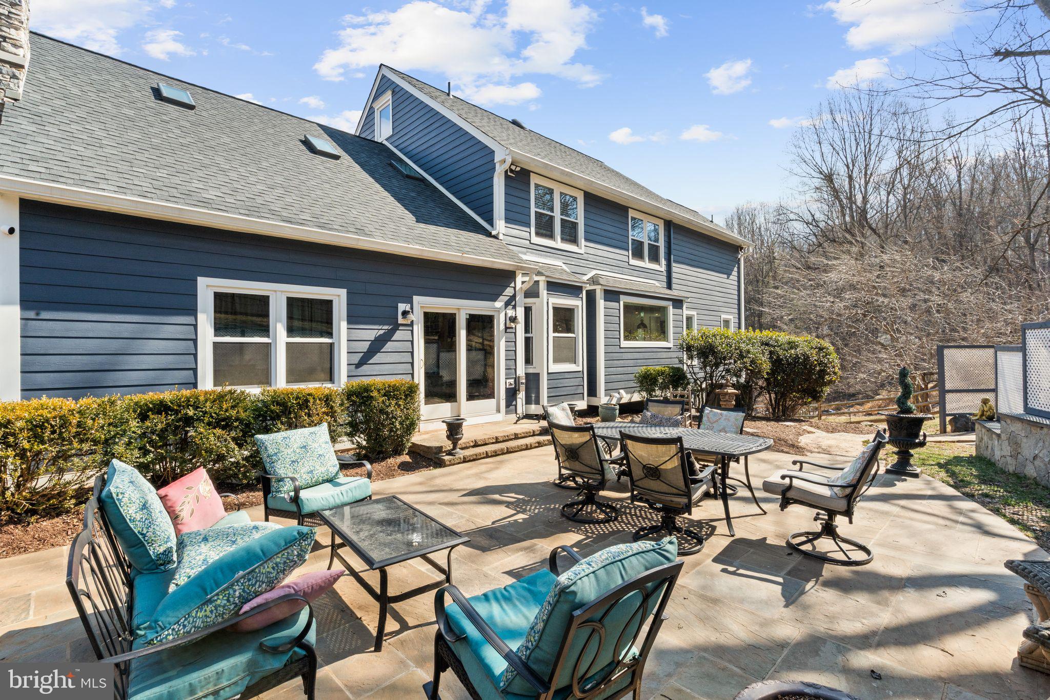 5755 HUNTON WOOD DRIVE