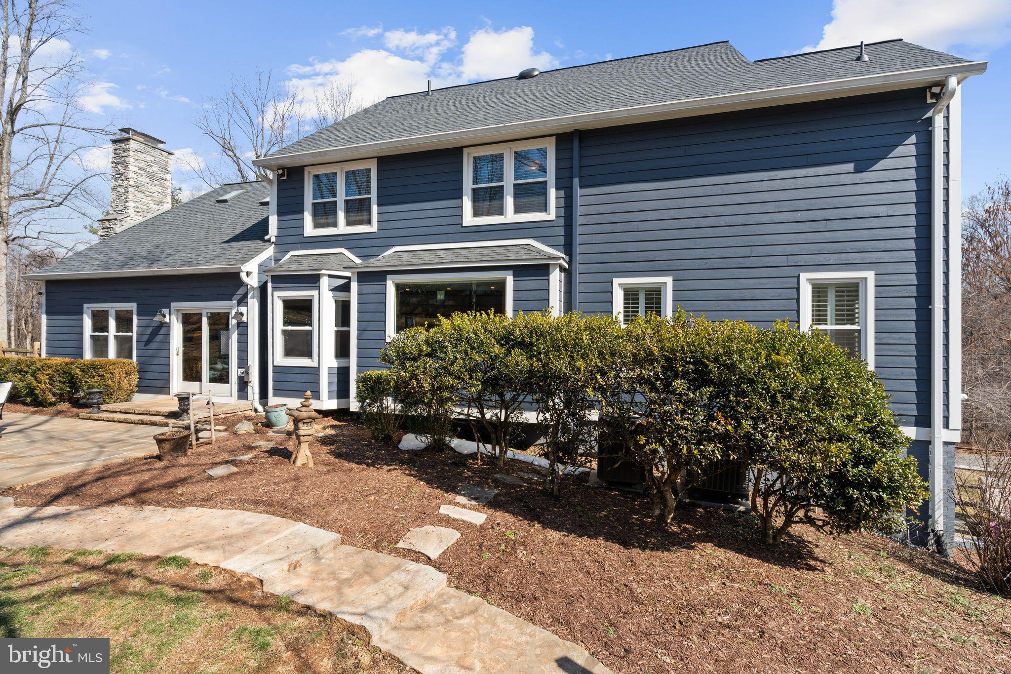 5755 HUNTON WOOD DRIVE