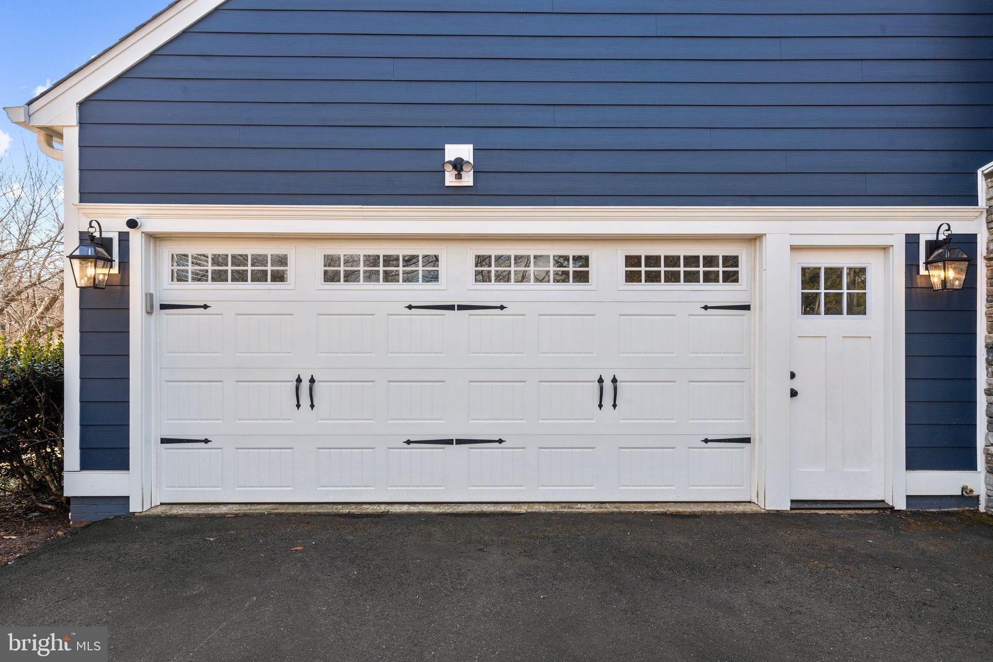 5755 HUNTON WOOD DRIVE