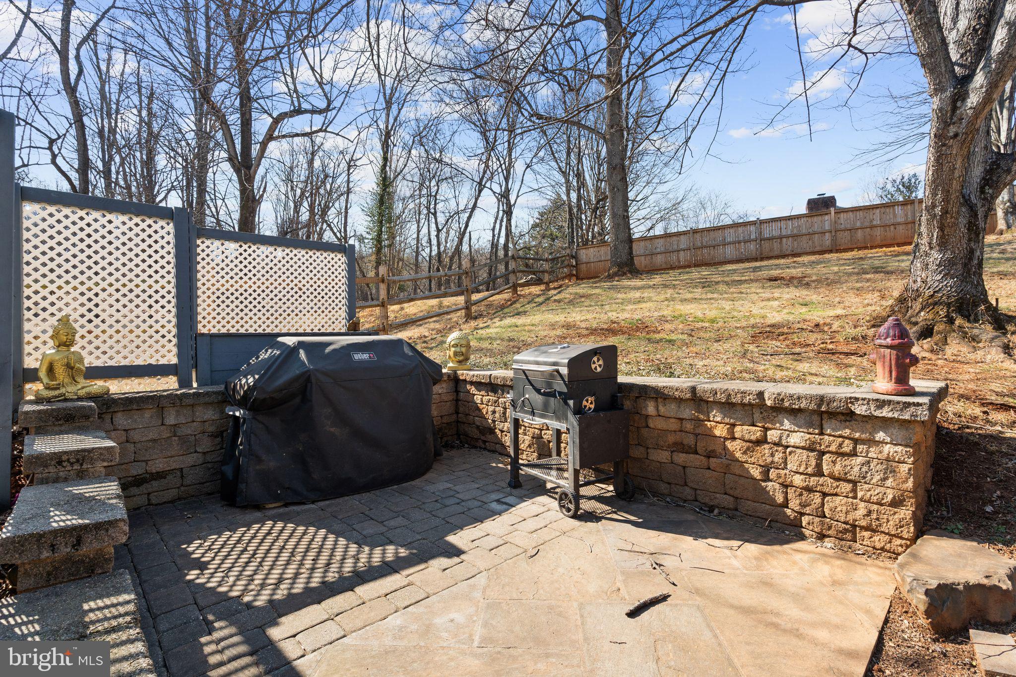 5755 HUNTON WOOD DRIVE