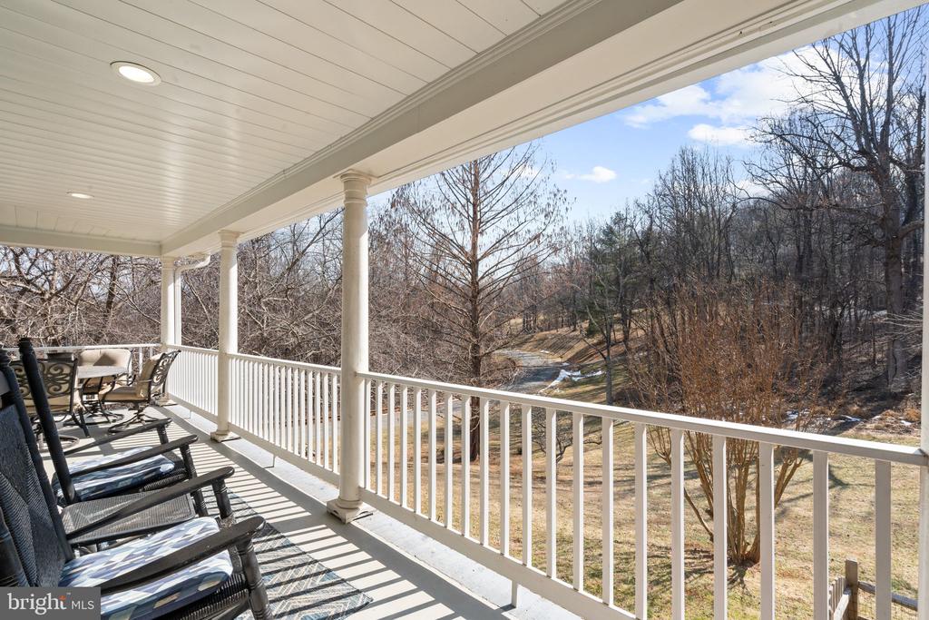 5755 HUNTON WOOD DRIVE