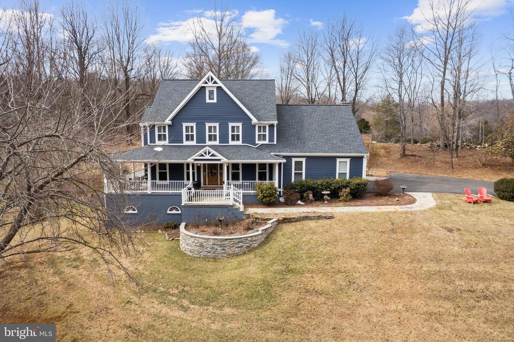 5755 HUNTON WOOD DRIVE