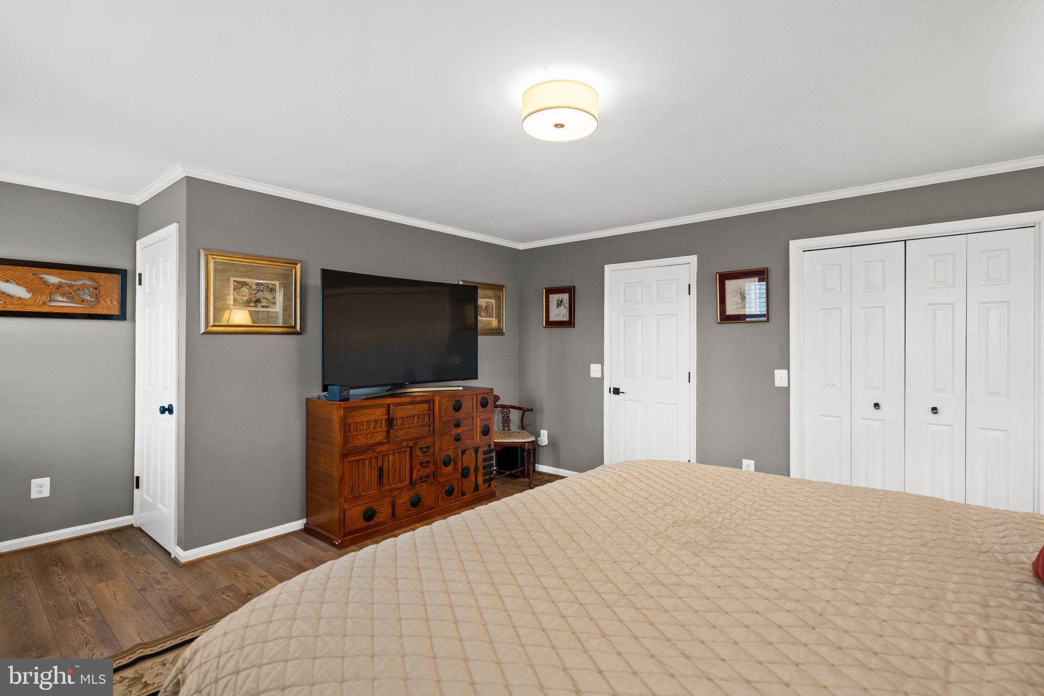 5755 HUNTON WOOD DRIVE