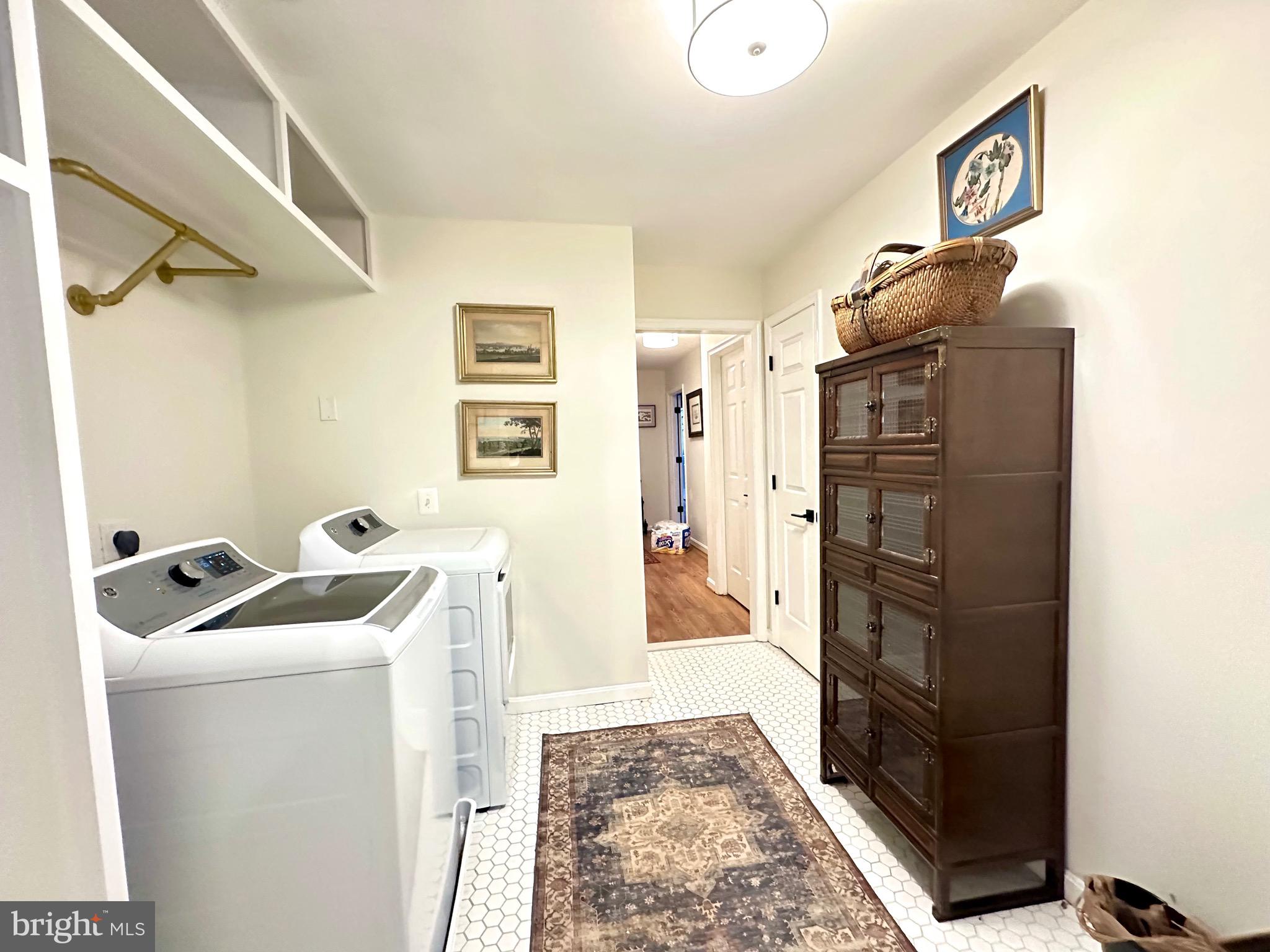 5755 HUNTON WOOD DRIVE