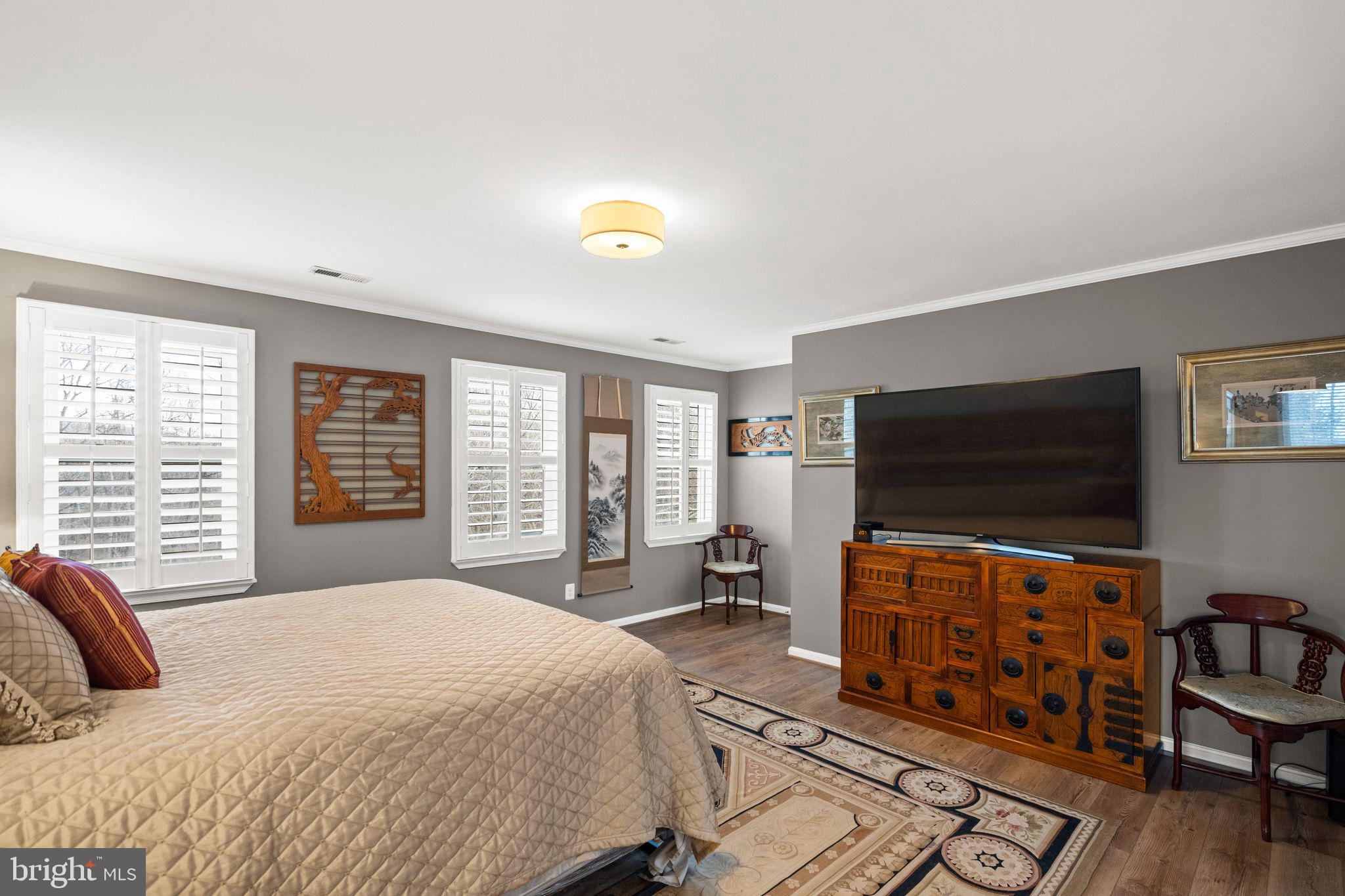 5755 HUNTON WOOD DRIVE