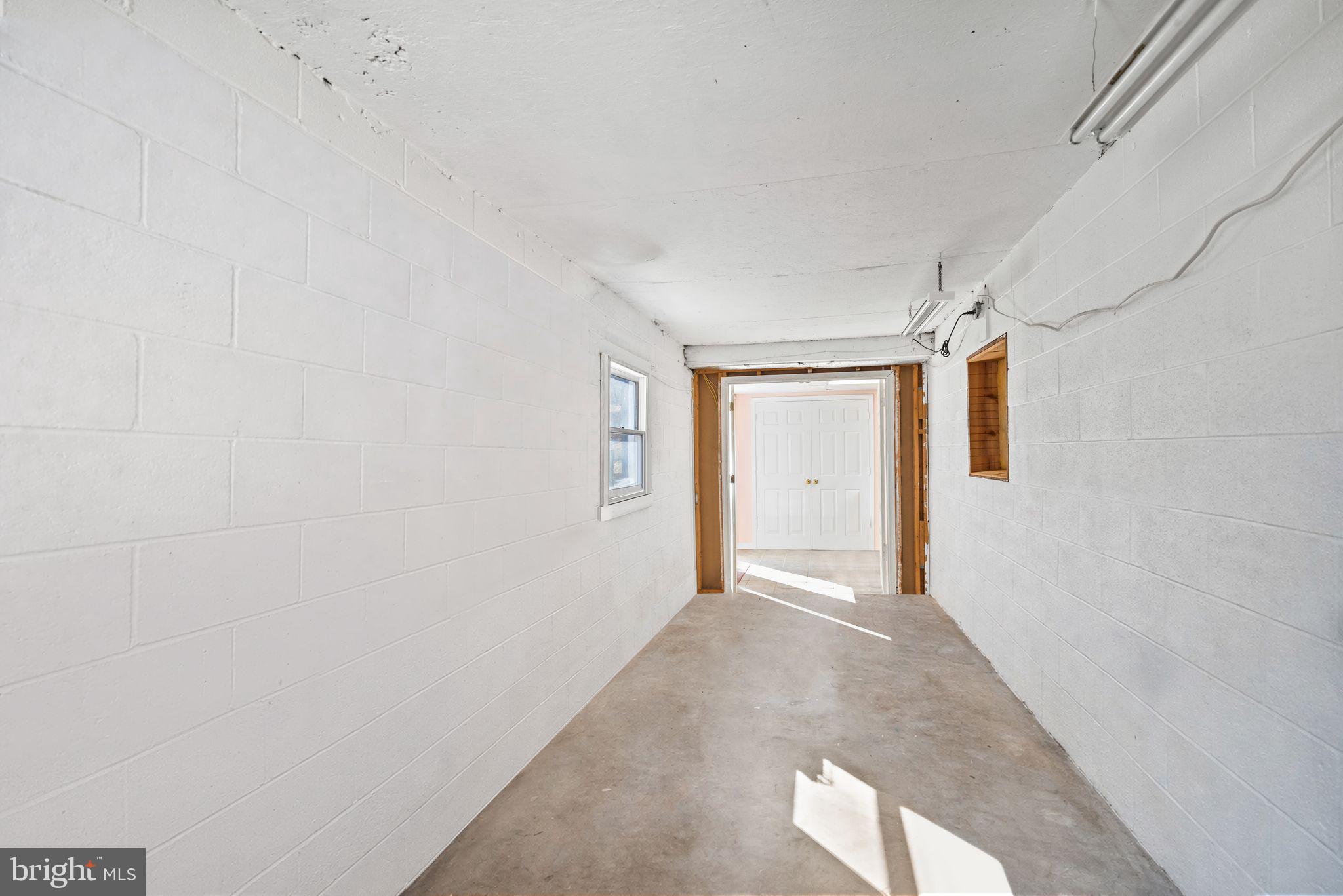 5755 HUNTON WOOD DRIVE