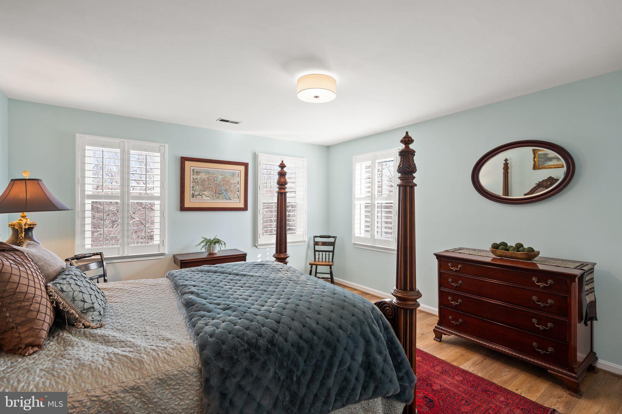 5755 HUNTON WOOD DRIVE