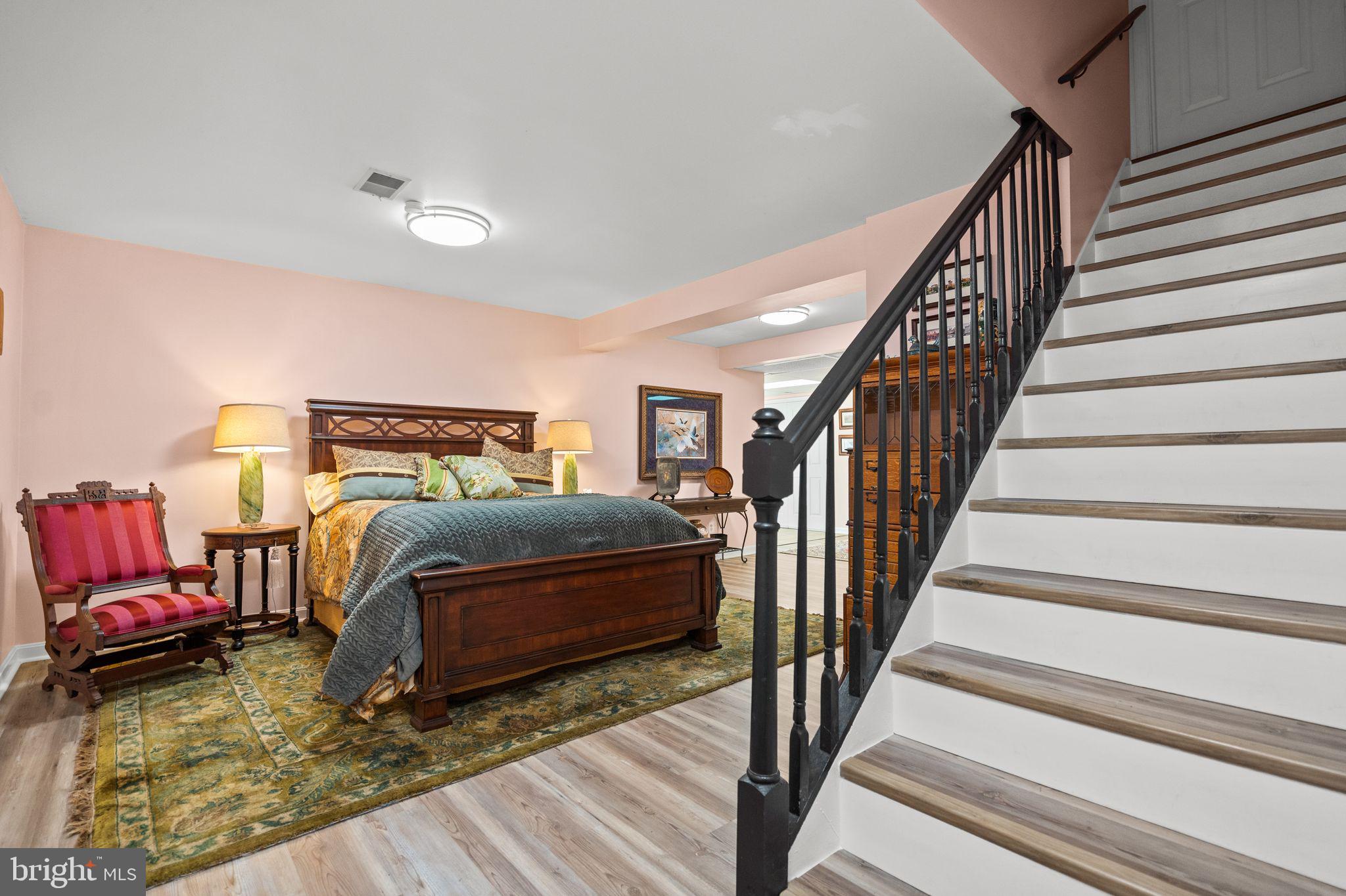 5755 HUNTON WOOD DRIVE