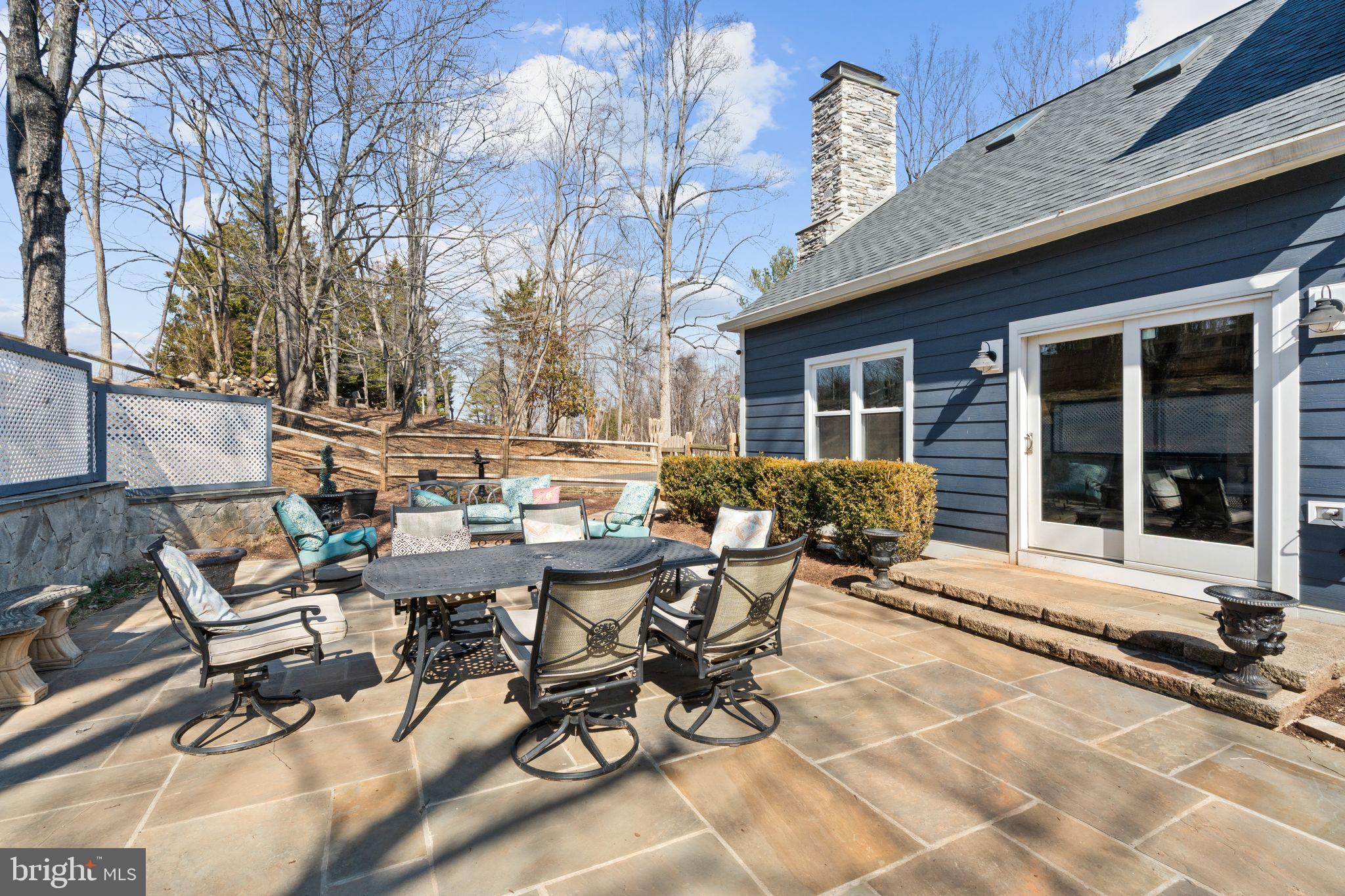 5755 HUNTON WOOD DRIVE