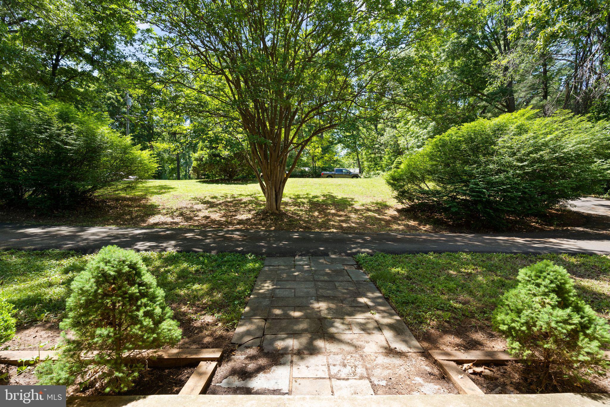 7281 FORREST ROAD