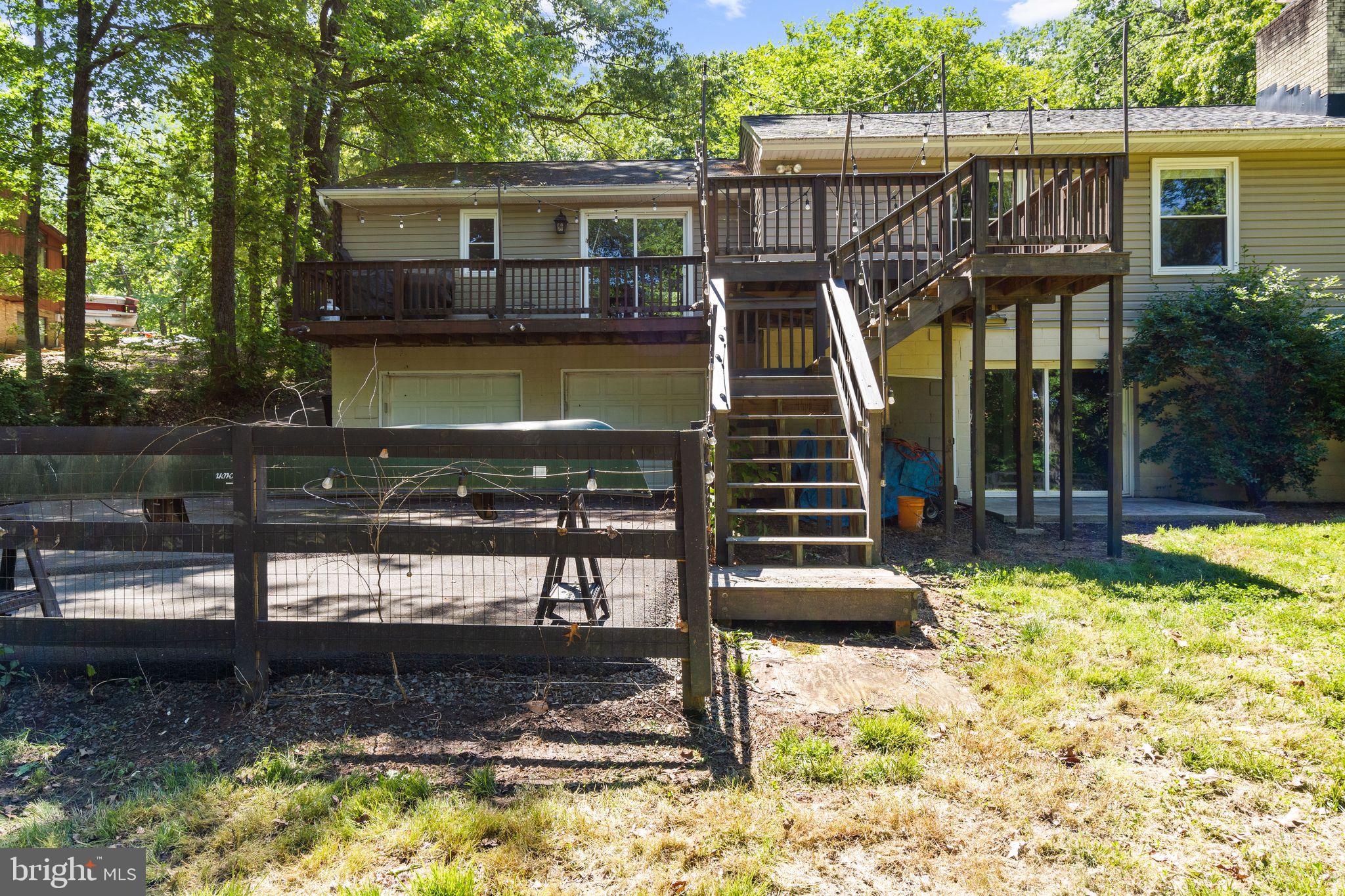 7281 FORREST ROAD