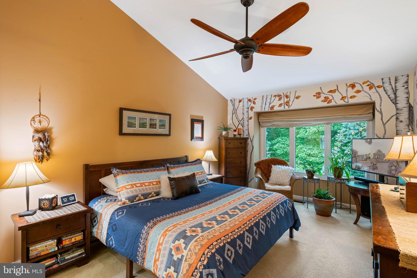 1583 Brass Lantern Way