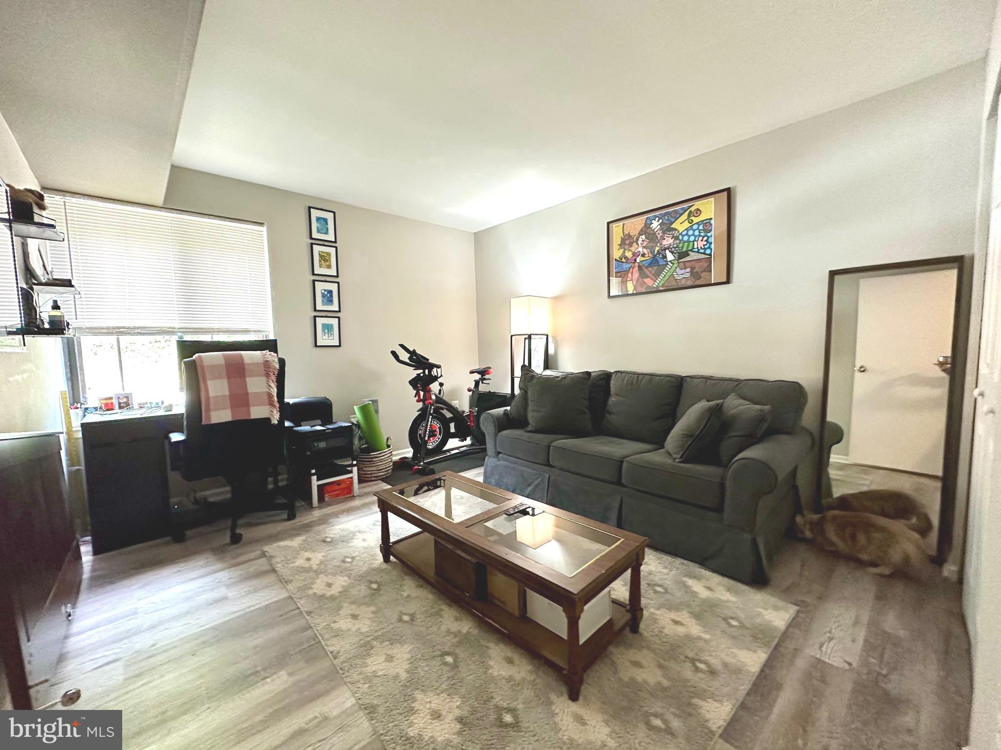 9715 Kings Crown Ct #102