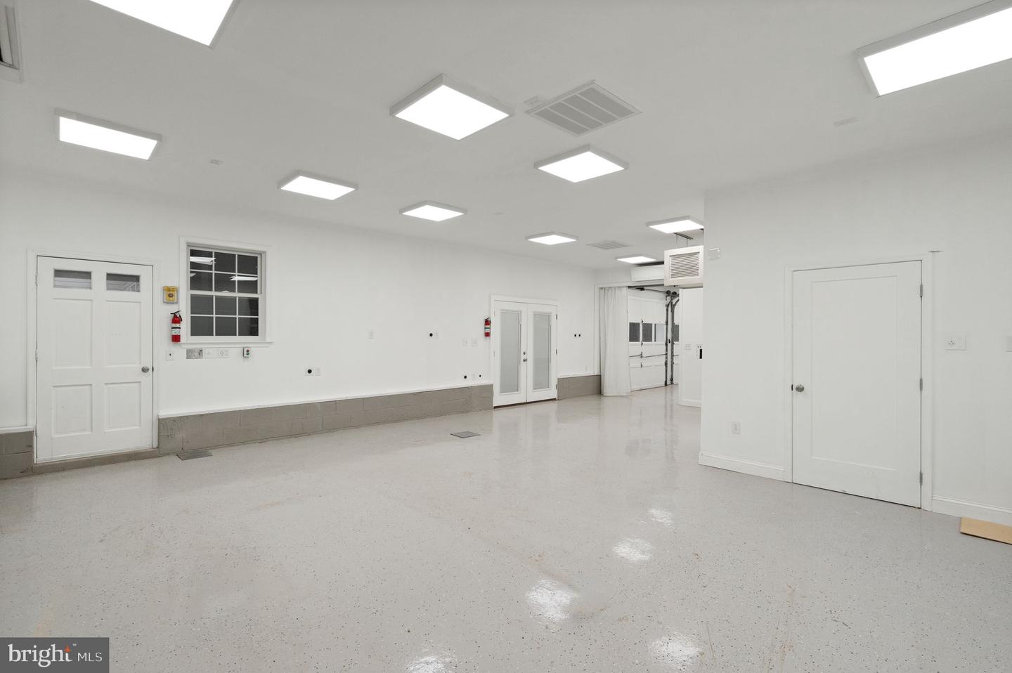 10534 Burke Lake Rd