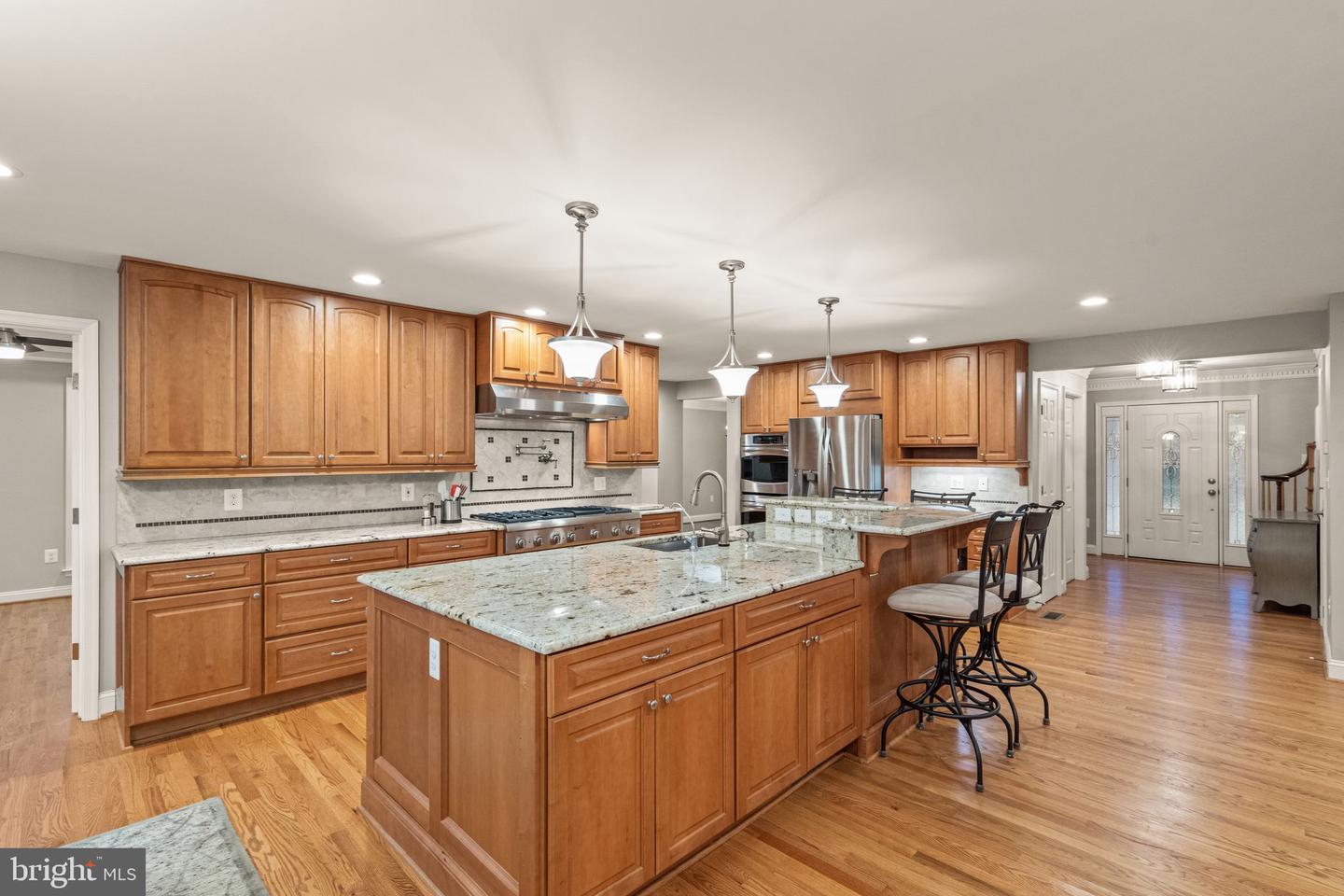 10534 Burke Lake Rd