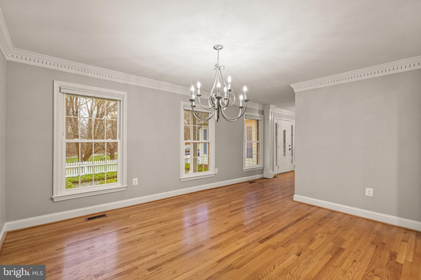 10534 Burke Lake Rd