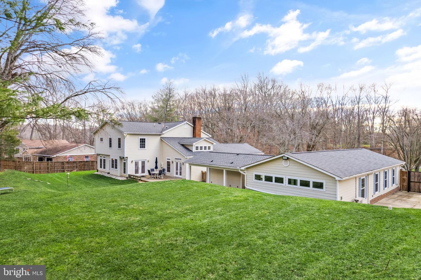 10534 Burke Lake Rd