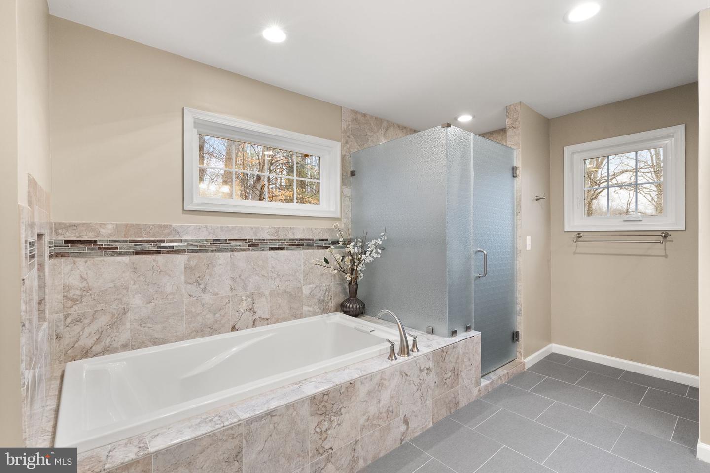 10534 Burke Lake Rd