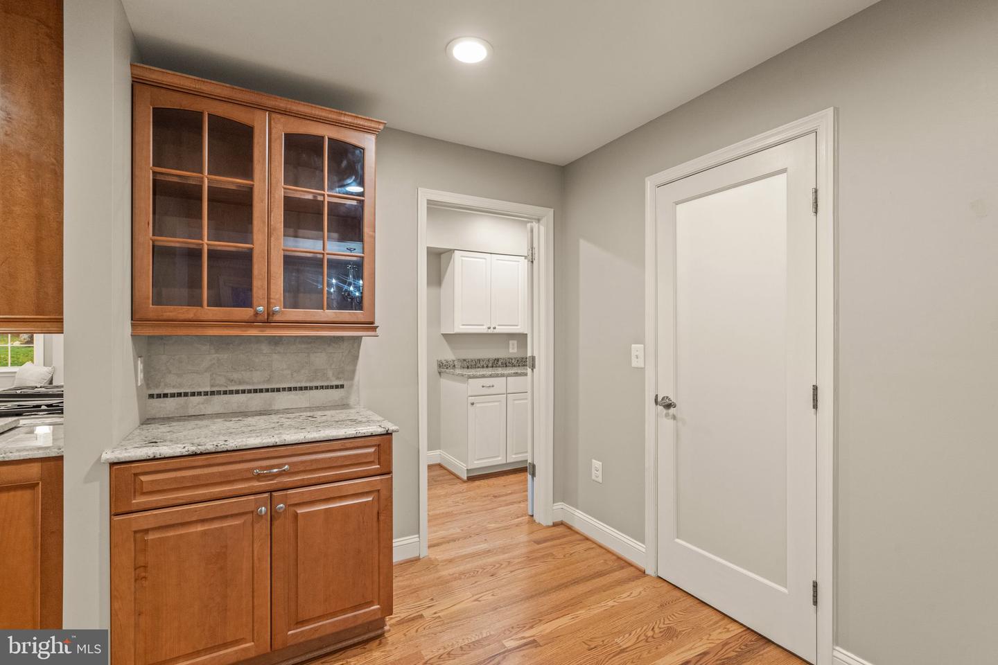 10534 Burke Lake Rd
