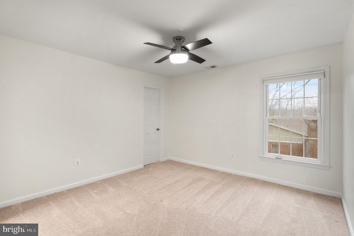 10534 Burke Lake Rd