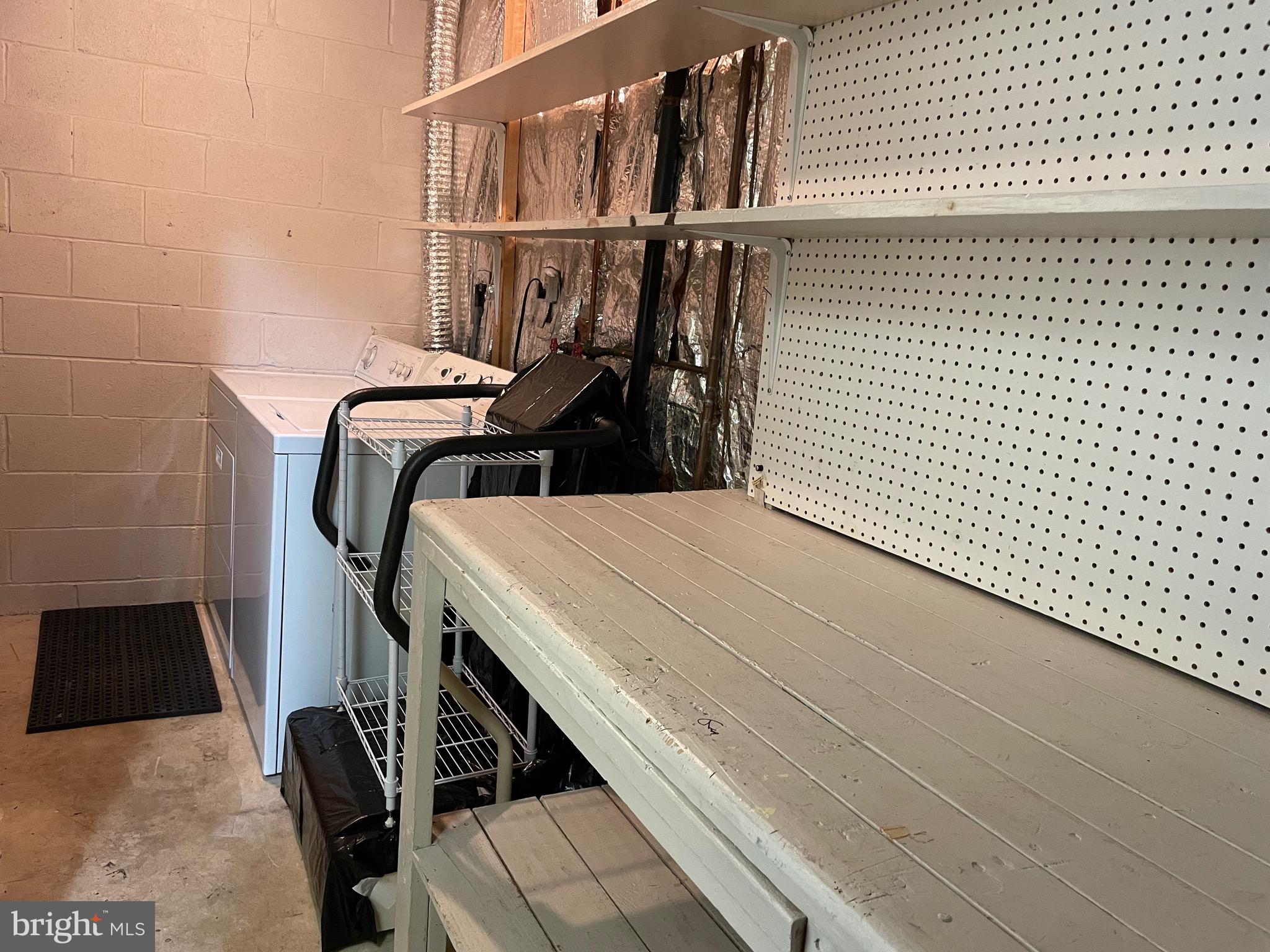 13614 FOREST POND CT