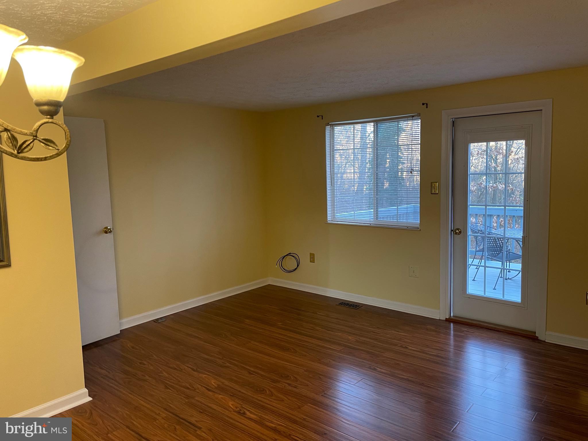 13614 FOREST POND CT