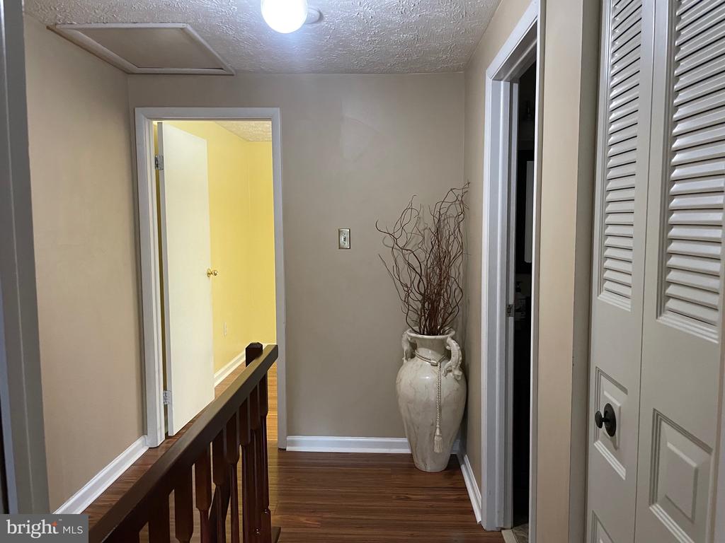 13614 FOREST POND COURT