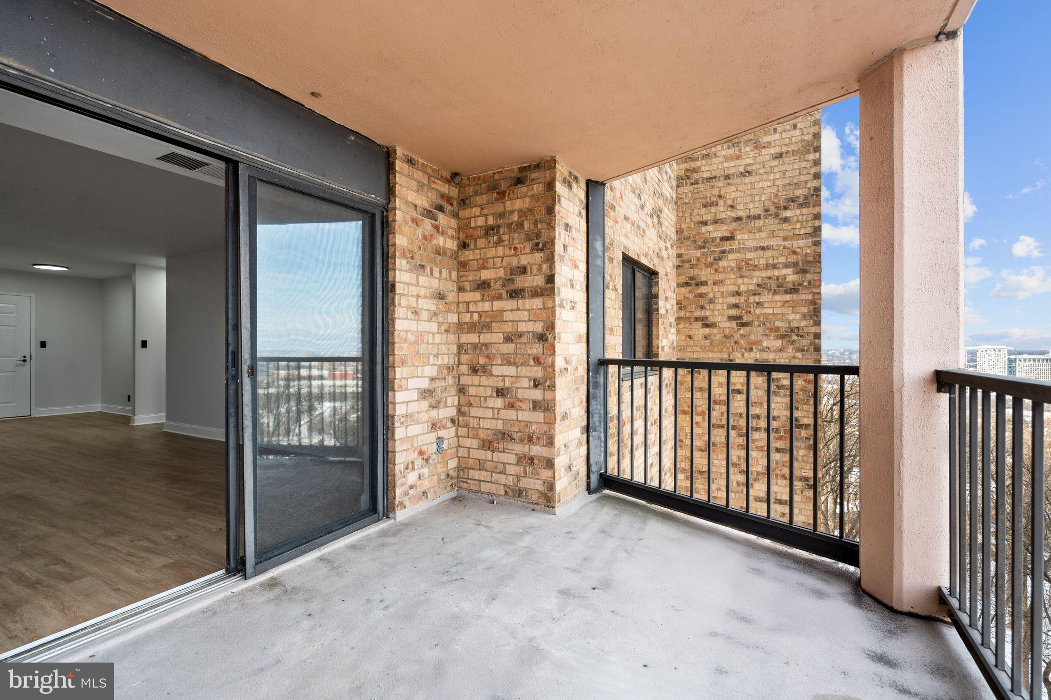 5901 MOUNT EAGLE DRIVE 1102