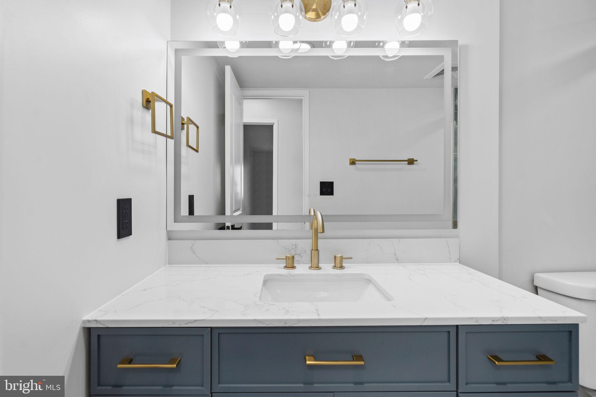 5901 MOUNT EAGLE DRIVE 1102