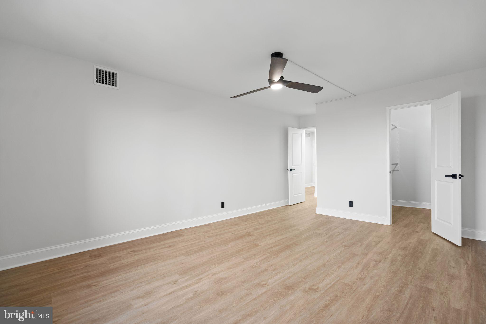 5901 MOUNT EAGLE DRIVE 1102