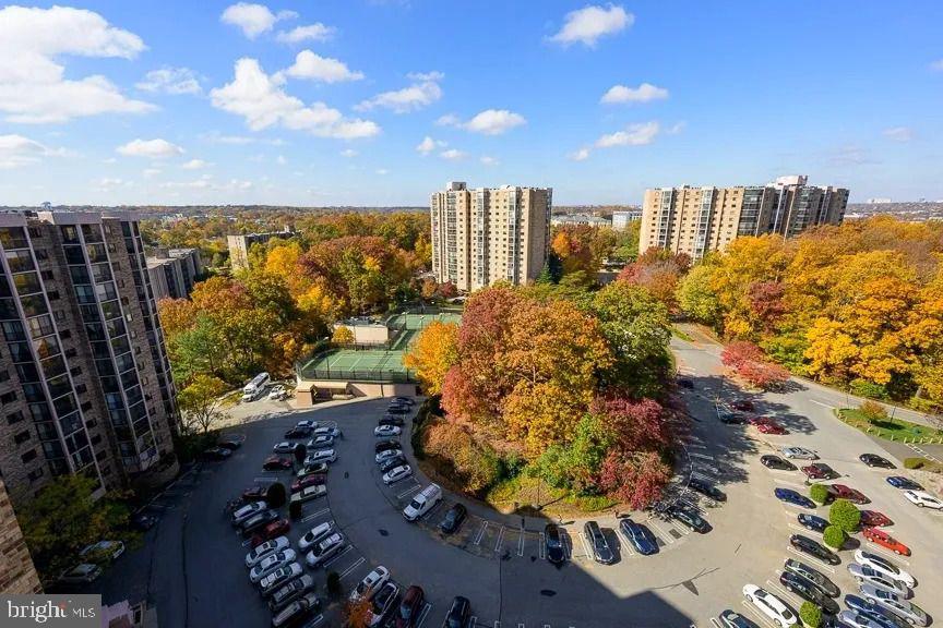 5901 MOUNT EAGLE DRIVE 1102