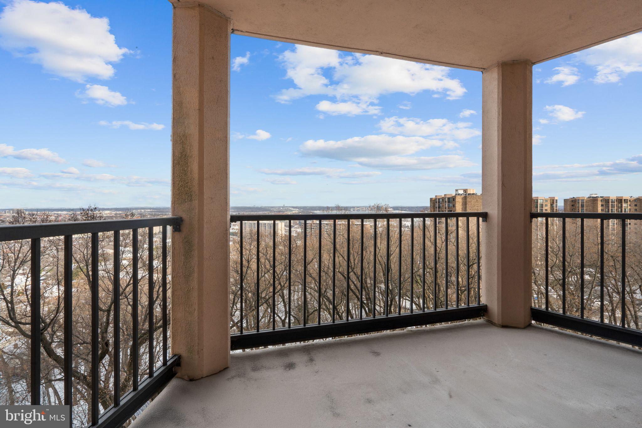 5901 MOUNT EAGLE DRIVE 1102